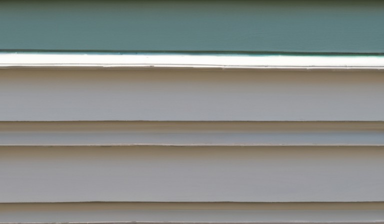 Choosing the Right Finish for Your Exterior Paint: A Guide